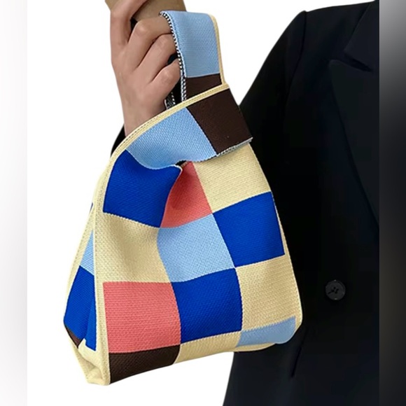 NWOT Square Pattern Knitted Tote Bag  8” x 9.5” - Picture 4 of 7